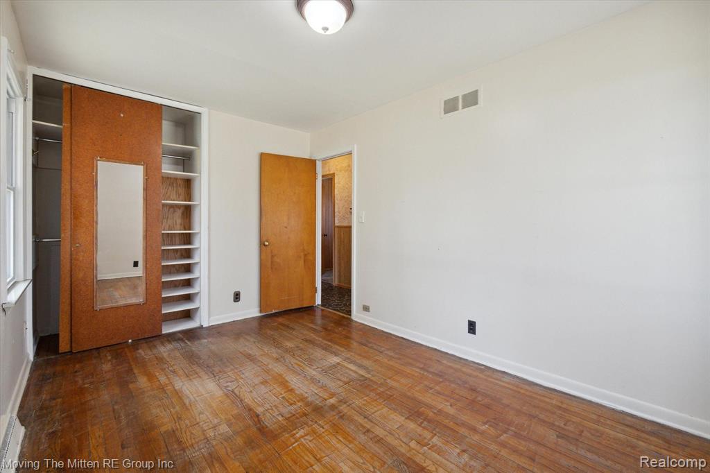 40320 ALDEN Road, Van Buren, MI 48111 — Photo 39
