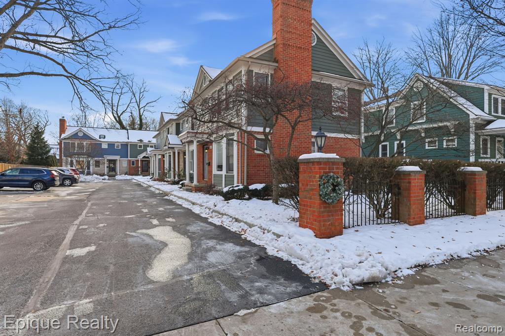 535 W Marshall Street, Fenton, MI 48220 — Photo 29