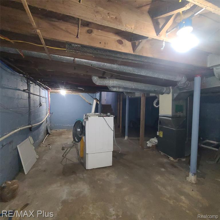 1062 Tremont Avenue, Flint, MI 48505 — Photo 19