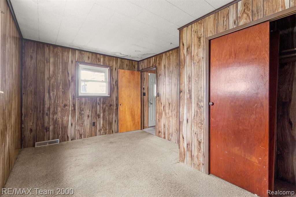 6488 Vaughan Street, Detroit, MI 48228 — Photo 25