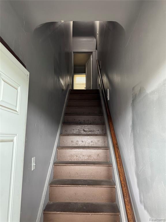 9633 Buffalo Street, Hamtramck, MI 48212 — Photo 23