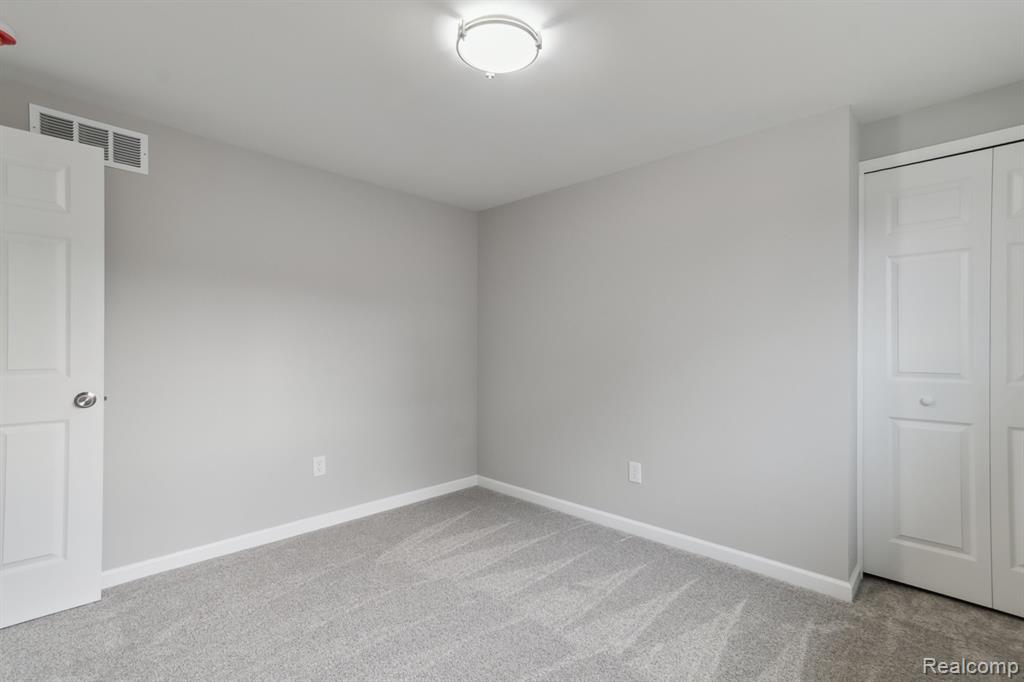 6879 Brookshire Drive, Canton, MI 48187 — Photo 37
