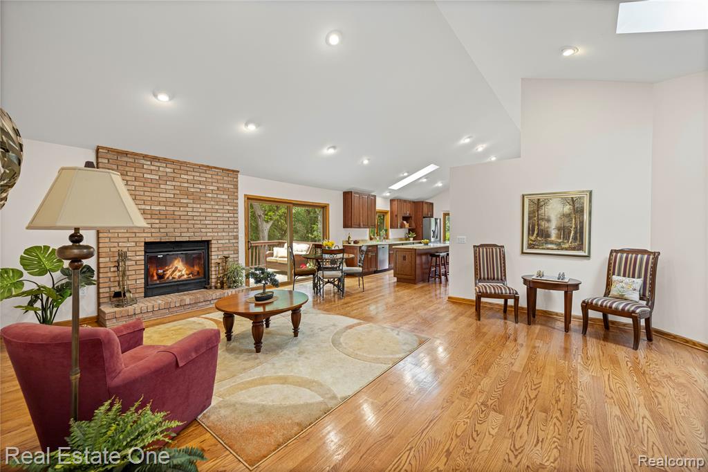 9611 Klais Road, Clarkston, MI 48348 — Photo 13