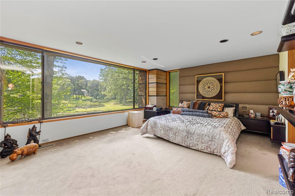 5035 Ponvalley Road, Bloomfield Hills, MI 48302 — Photo 19