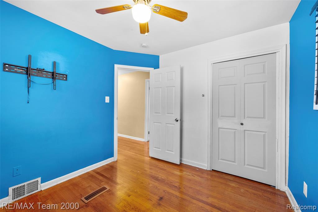 6442 Arcola Street, Garden City, MI — Photo 24