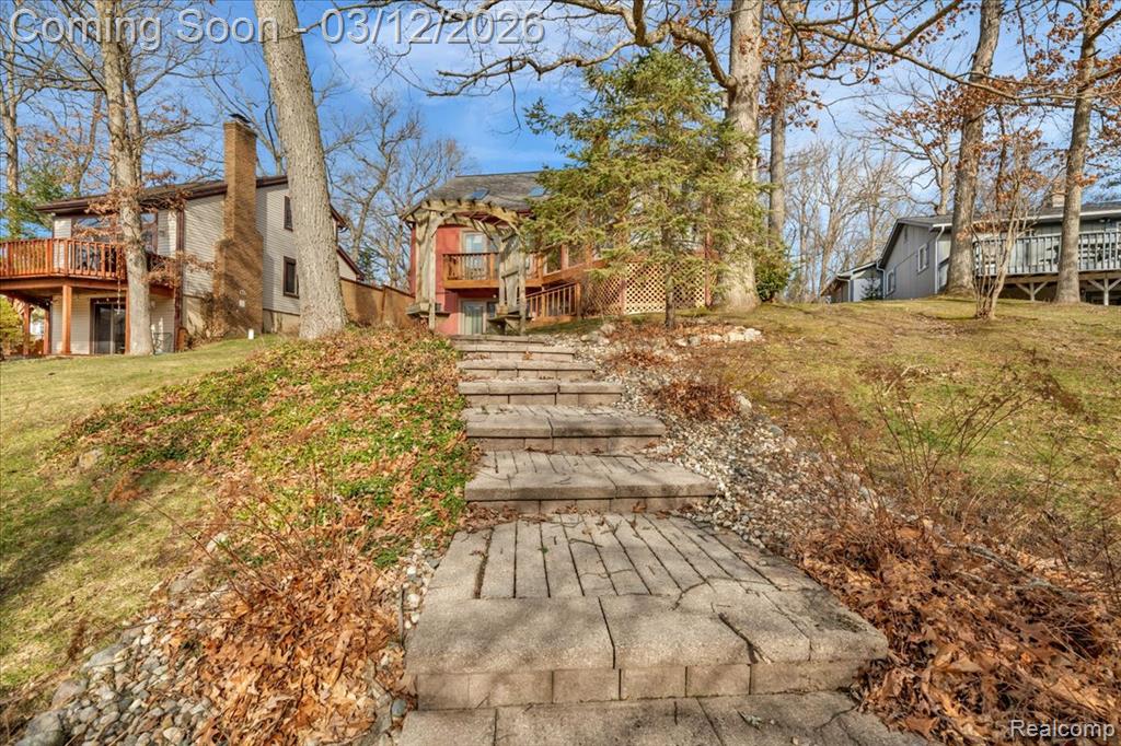 1351 Glen Oak Drive, Holly, MI 48442 — Photo 43