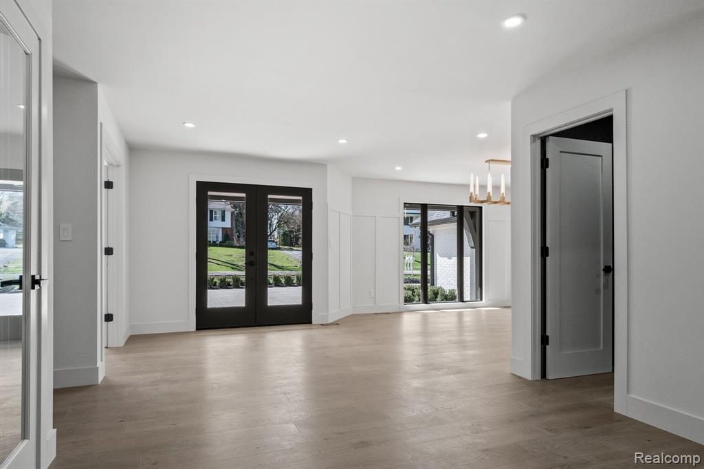 4081 NEARBROOK Road, Bloomfield Hills, MI 48302 — Photo 13