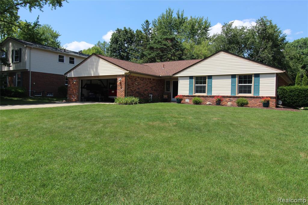 41784 Ladywood Drive, Northville, MI 48168 — Photo 40