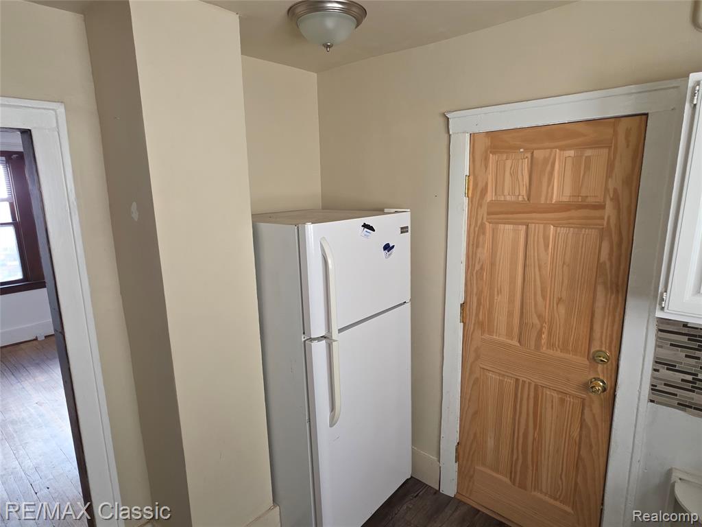 15307 Biltmore Street, Detroit, MI 48227 — Photo 16