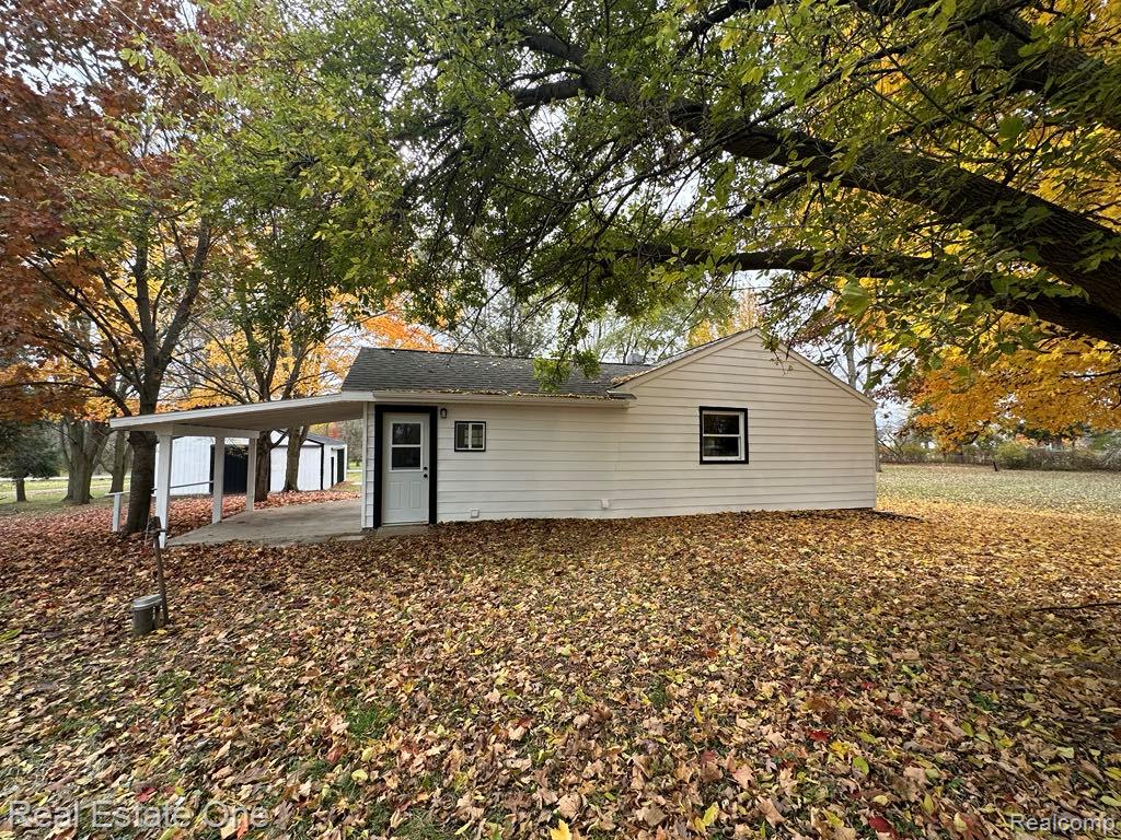 14904 Imlay City Road, Capac, MI 48014 — Photo 17
