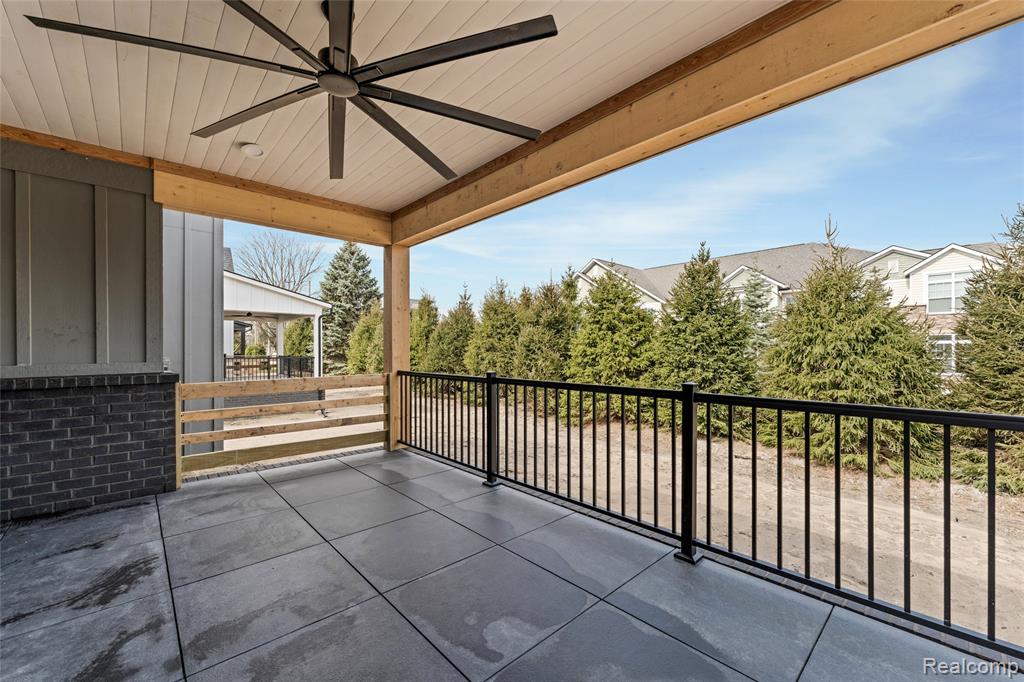 53 South Trail Court, Troy, MI 48083 — Photo 36