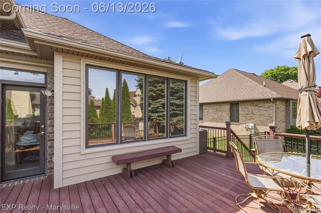 53146 Michael Drive, New Baltimore, MI 48047 — Photo 47