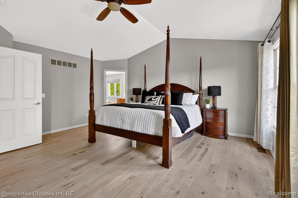 45094 Oak Forest Drive, Northville, MI 48168 — Photo 30