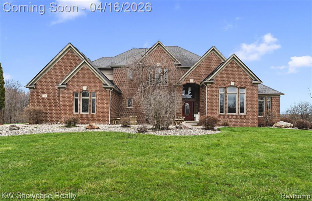 8315 E Allen Road, Fenton, MI 48430 — Photo 3