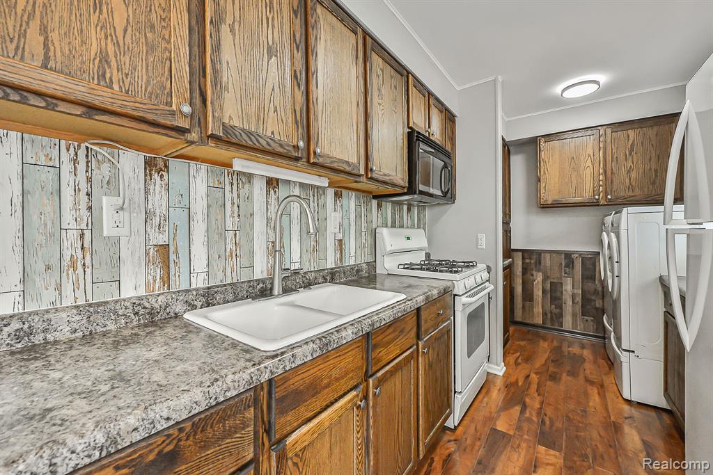 1539 GROVE Road, Ypsilanti, MI 48198 — Photo 14