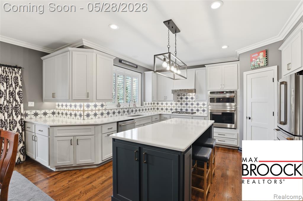 668 Springview Drive, Rochester, MI 48307 — Photo 27