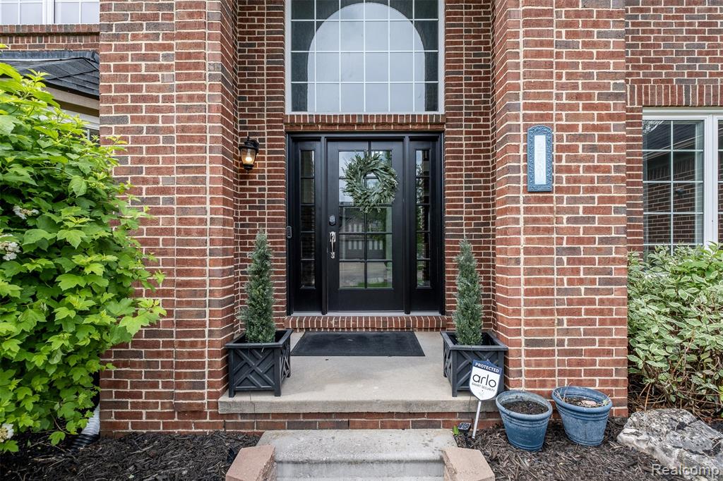 2780 Ivy Hill Drive, Commerce Twp, MI 48382 — Photo 3