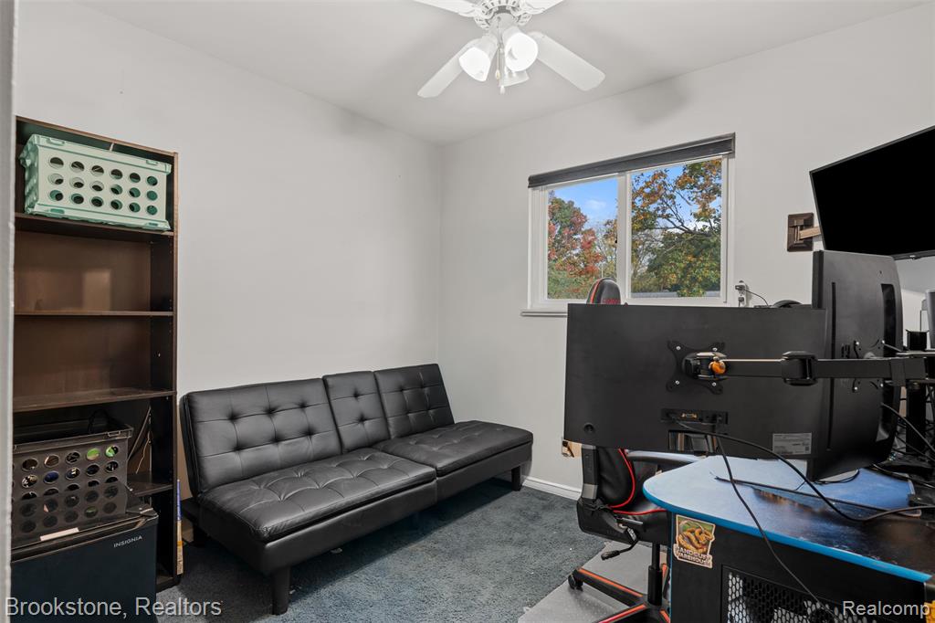 5503 Westchester Drive, Flint, MI 48532 — Photo 12