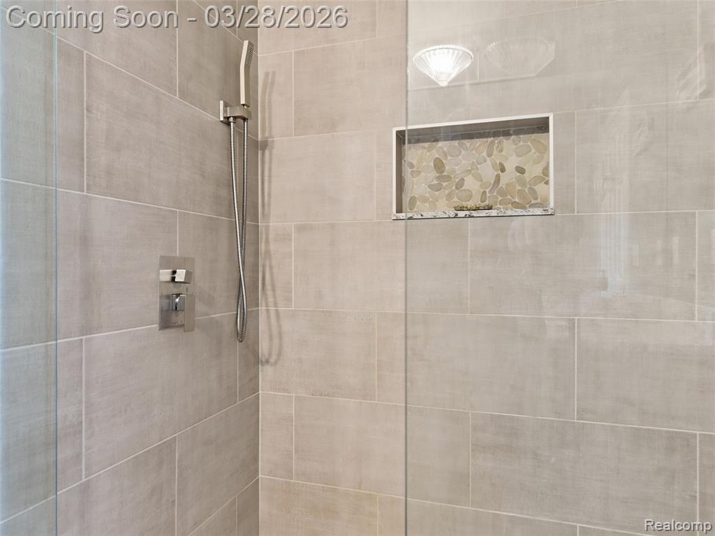 281 Mead Road, Rochester Hills, MI 48306 — Photo 37