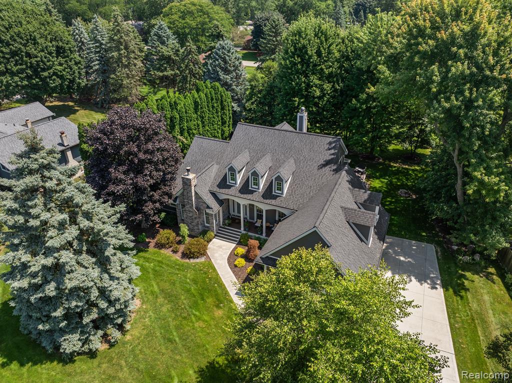 733 LONGFORD Drive, Rochester Hills, MI 48309 — Photo 81