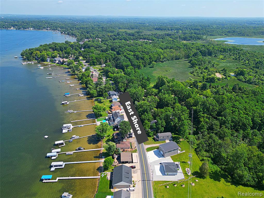 412 E Shore Drive, Whitmore Lake, MI 48189 — Photo 65