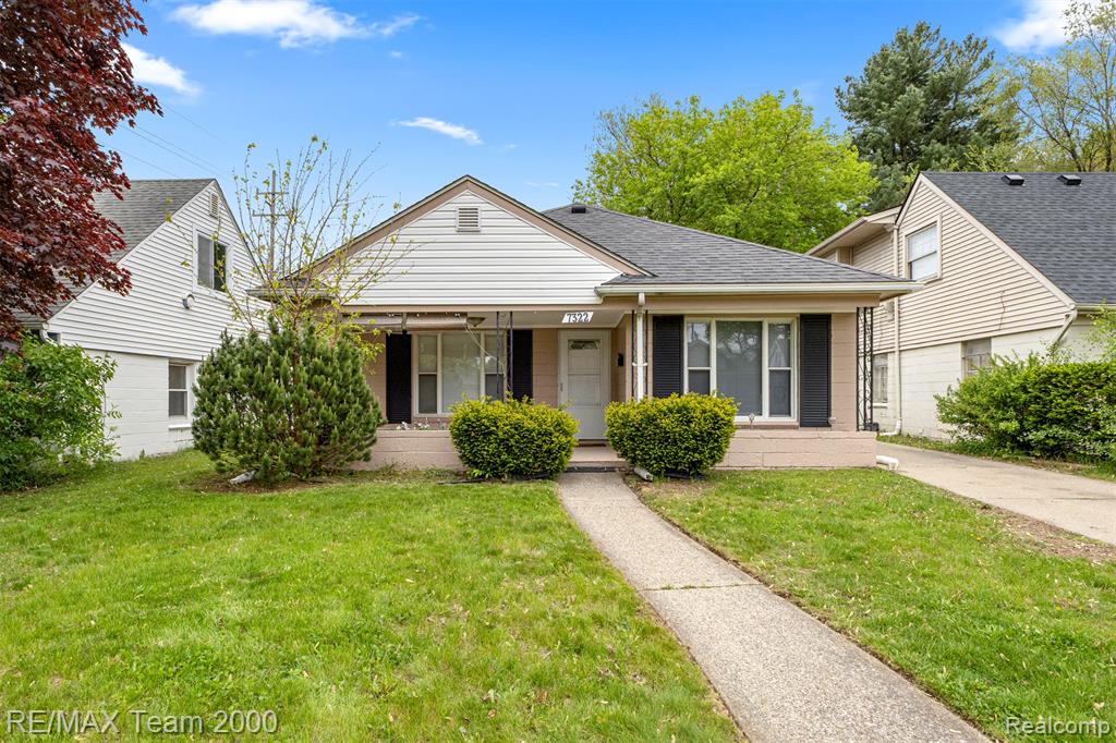 7322 Fenton Street, Dearborn Heights, MI 48127 — front exterior