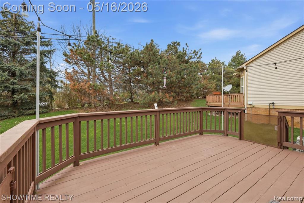 1311 Waverly Drive, White Lake, MI — Photo 43