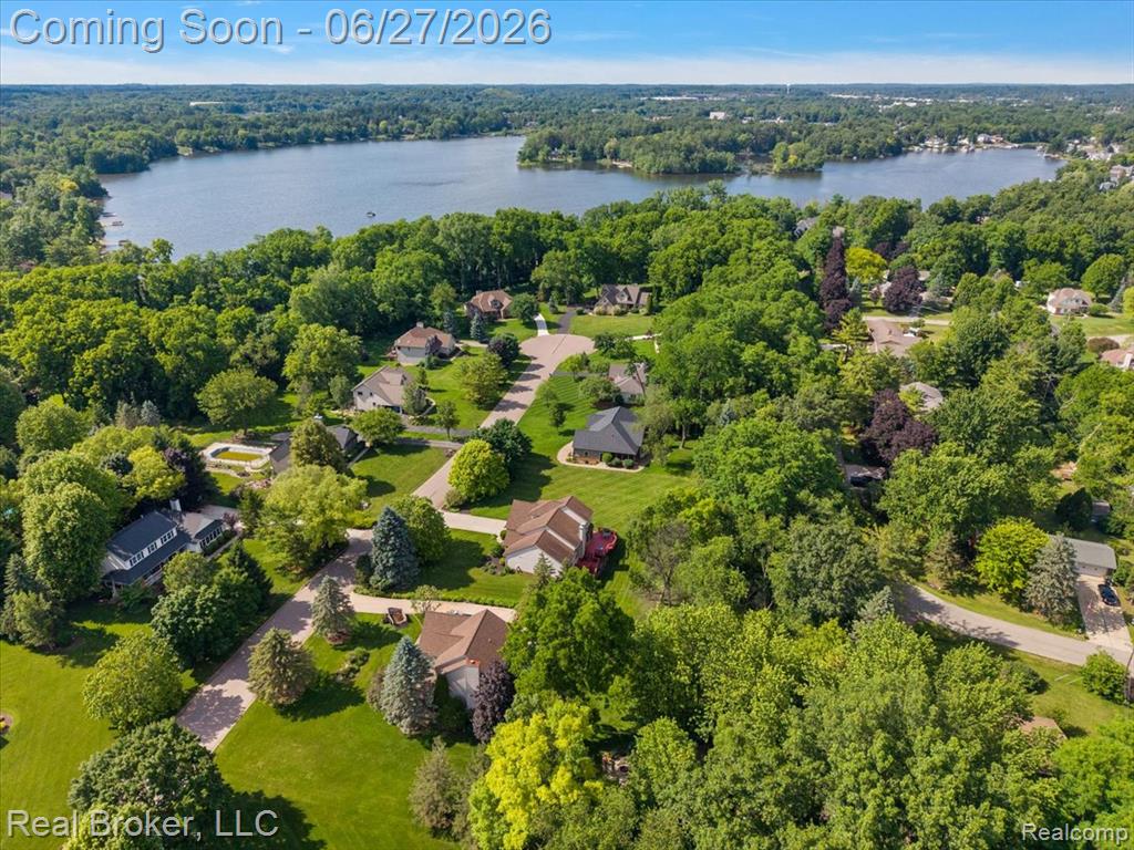 6180 Chad Court, Brighton, MI 48116 — Photo 71