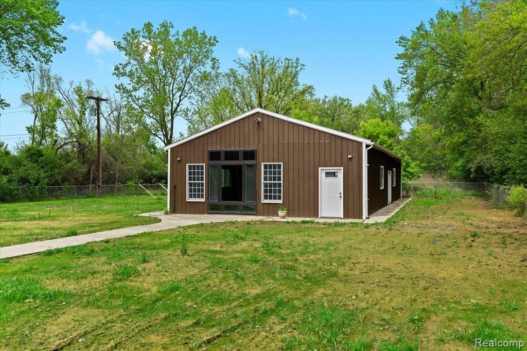 49712 Geddes Road, Canton, MI 48188 — Photo 8