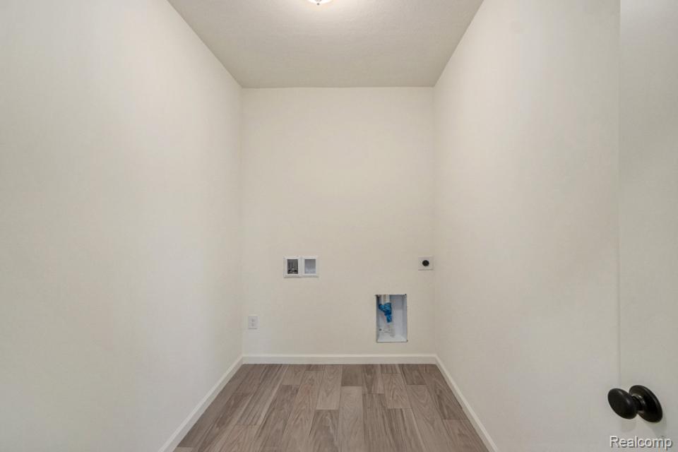 5421 Lily Ann Lane, Dryden, MI 48428 — Photo 18