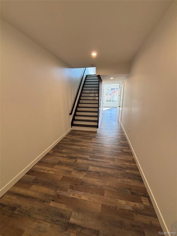 744 E Meyers Avenue, Hazel Park, MI 48030 — Photo 2