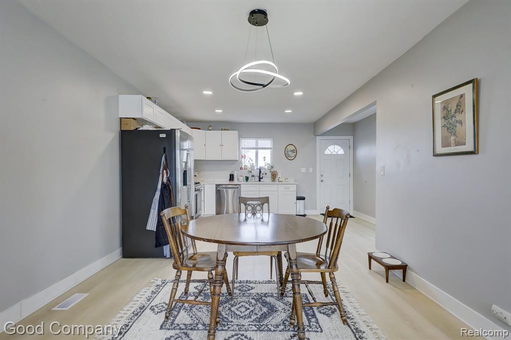 9578 Oakland Street, Detroit, MI 48211 — Photo 16