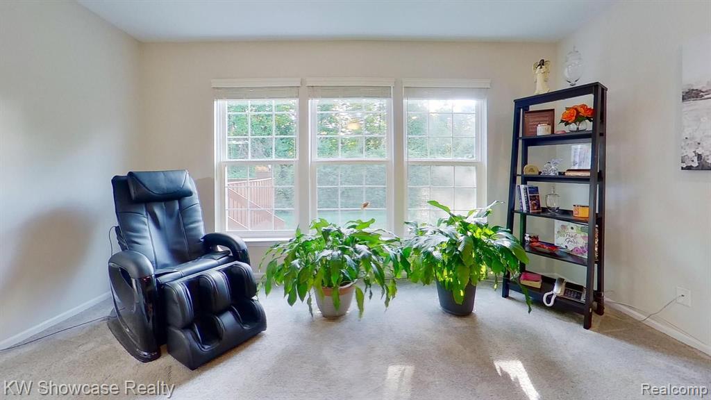 8258 HUMMINGBIRD Drive, Ypsilanti, MI 48197 — Photo 39