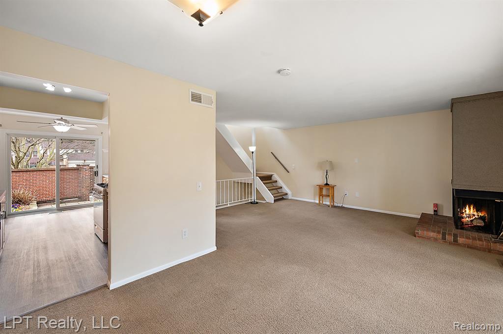 418 WILLOW GROVE Lane, Rochester Hills, MI 48307 — Photo 8