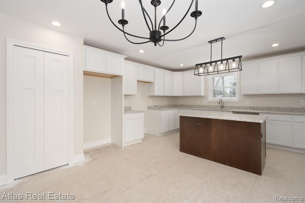 11289 Green Road, Goodrich Vlg, MI — Photo 25