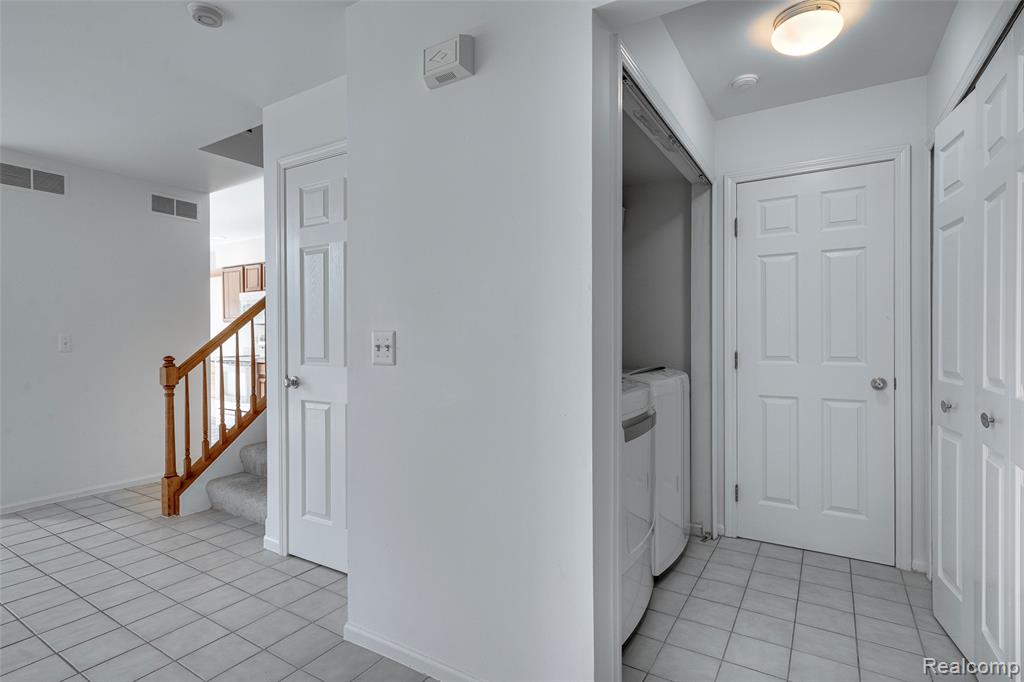 44981 Coachman Court, Canton, MI 48187 — Photo 14