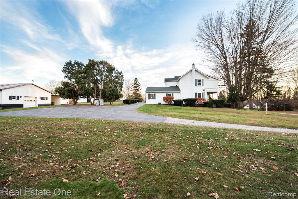 4141 Van Amberg Road, Brighton, MI 48114 — Photo 7