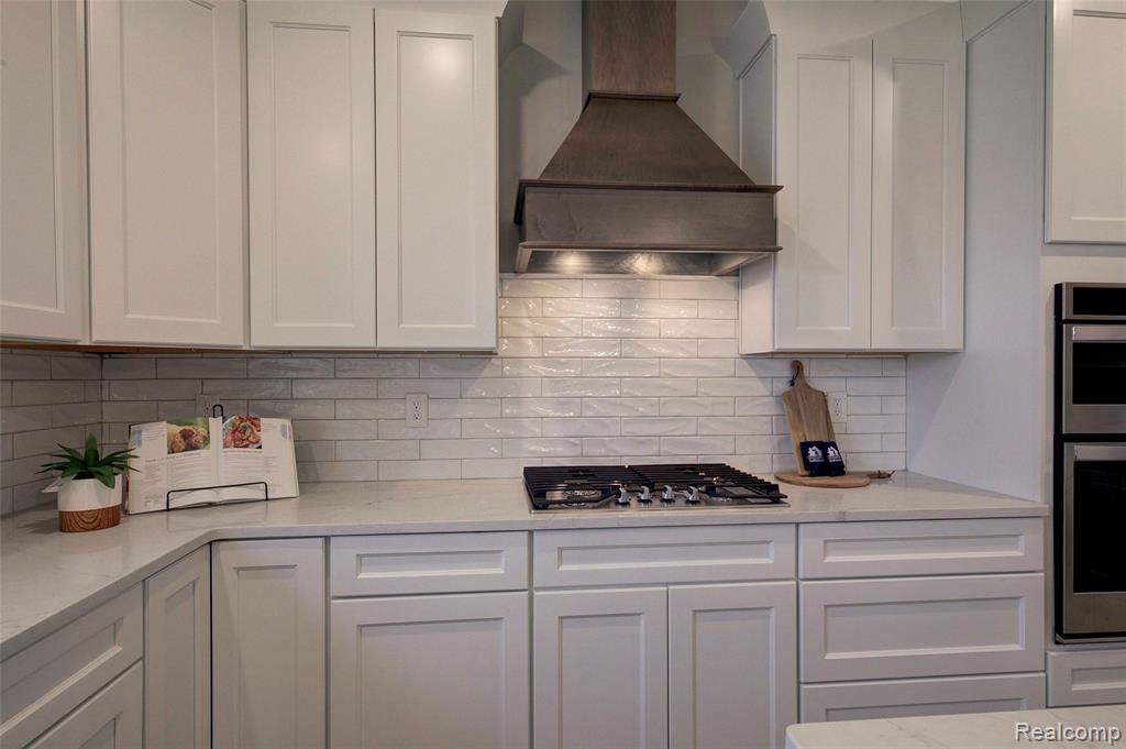 455 TRESTLE DR, Howell, MI 48843 — Photo 9