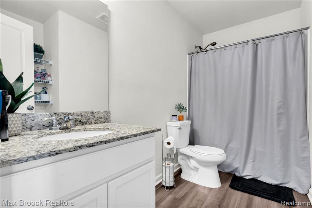 302 Shari Street, Pontiac, MI 48341 — Photo 20