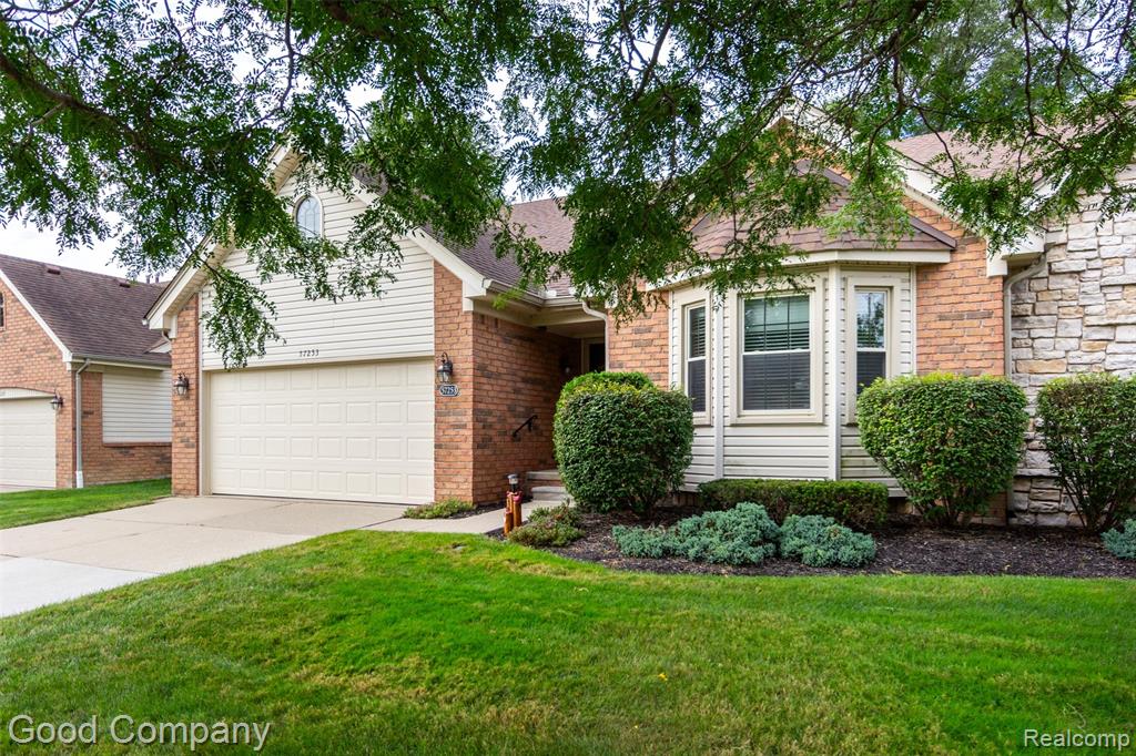 57253 Megan Drive, 21, Washington, MI — Photo 2