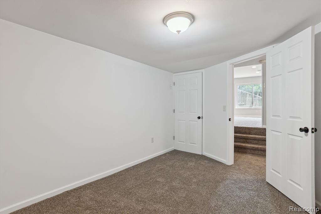 2145 Terrapin Street, Wolverine Lake, MI 48390 — Photo 37