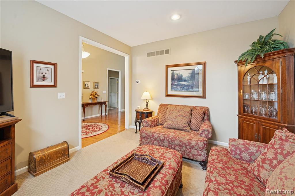 7647 Tipperary Trail, Fenton, MI 48430 — Photo 5