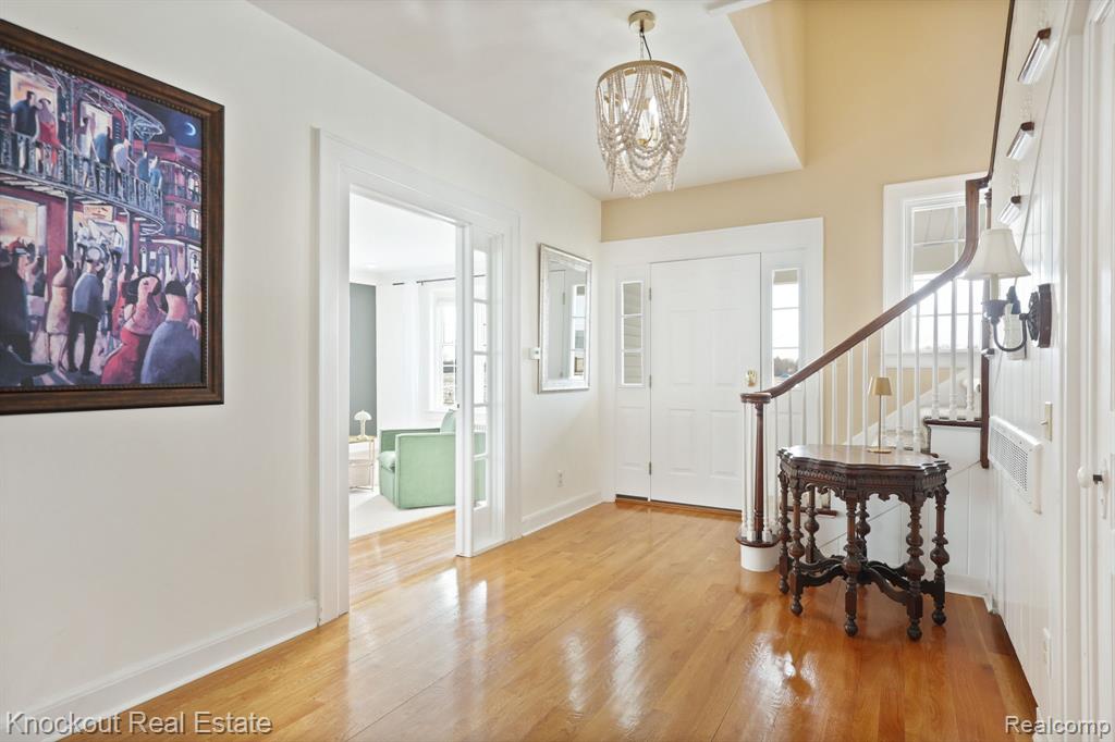 5383 Riverview Drive, Bridgeport, MI 48722 — Photo 5