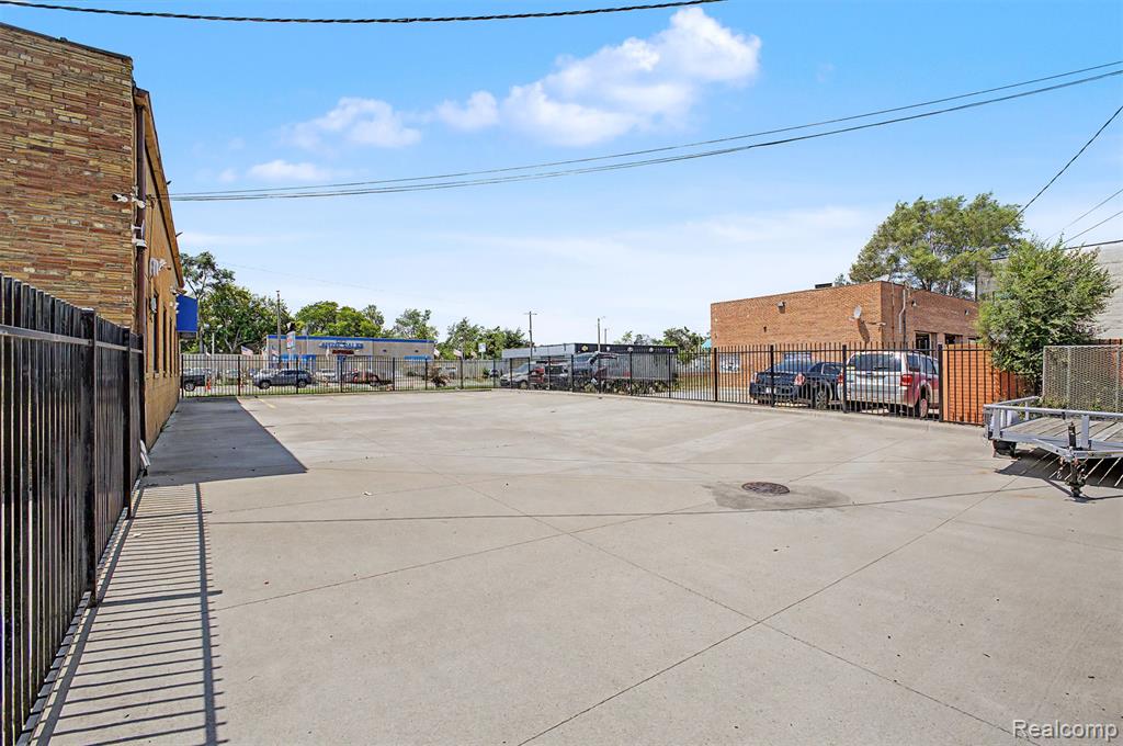 7400 Greenfield Road, Dearborn, MI 48126 — Photo 26