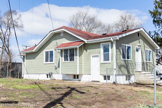 833 SARASOTA Avenue, Pontiac, MI 48340 — Photo 2