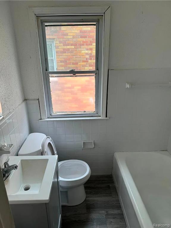 9541 Grandmont Avenue, Detroit, MI 48227 — Photo 6