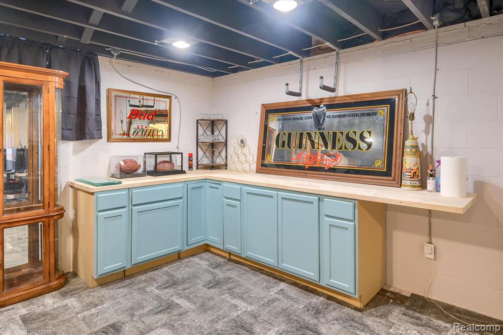 825 N Monroe Street, Lapeer, MI 48446 — Photo 24