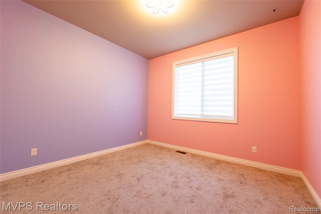 11240 29 Mile Road, Washington, MI — Photo 34