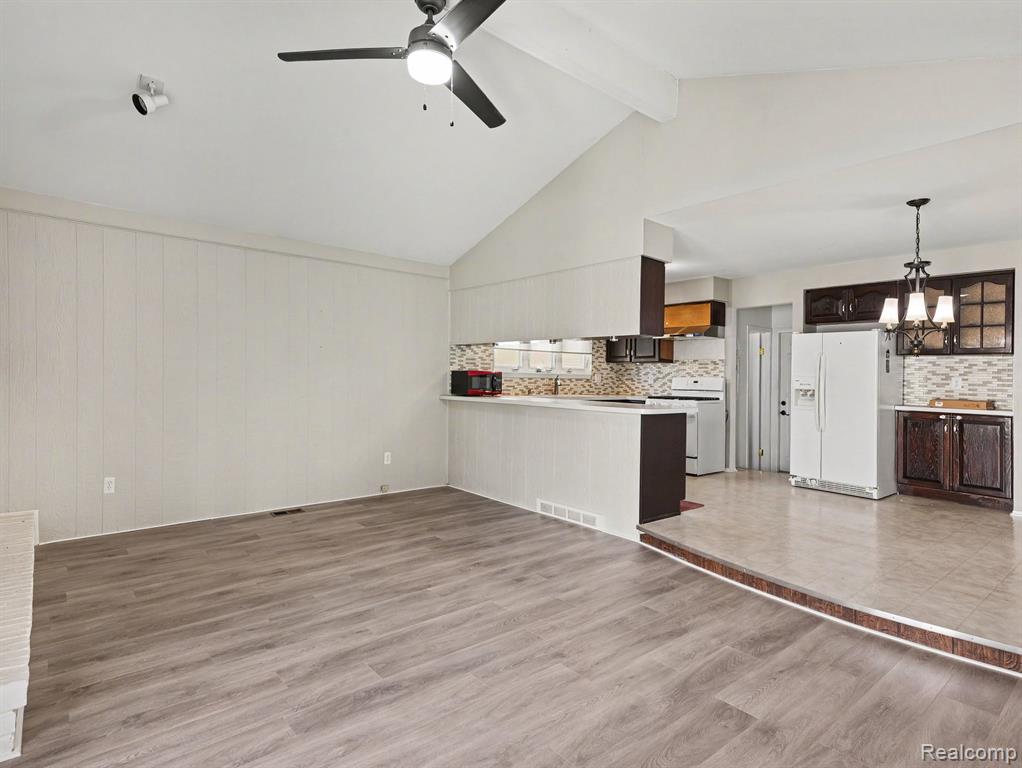 39629 Edgemont Drive, Sterling Heights, MI 48310 — Photo 15