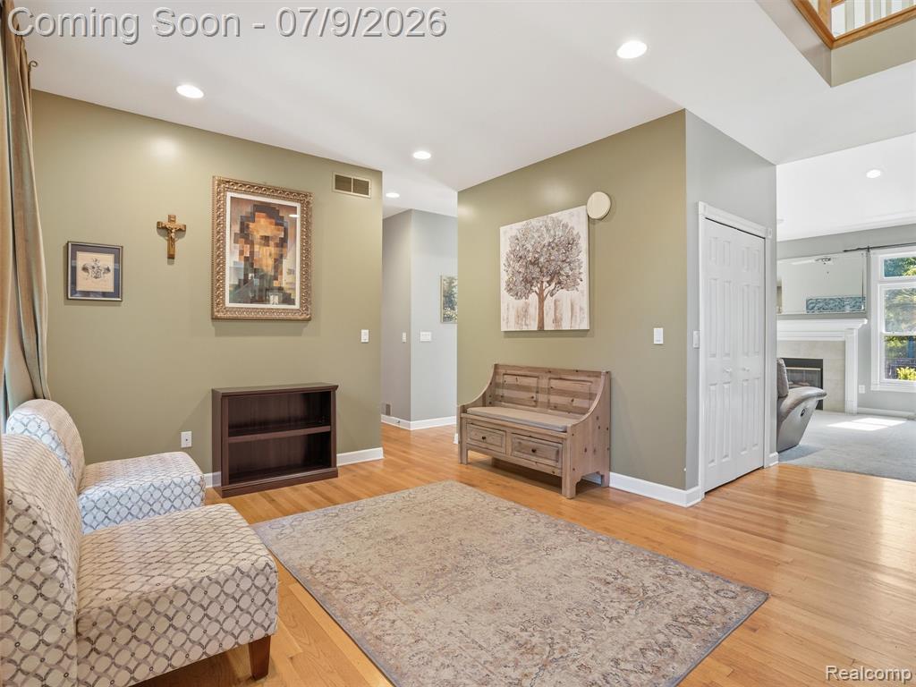 9326 Foley Crossing, Fenton, MI 48430 — Photo 4